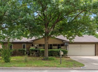 1408 Harrison Ln, Hurst, TX 76053