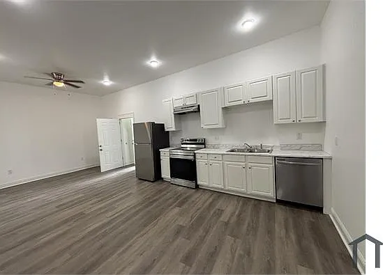 4032 N Miro St #B — Photo 4