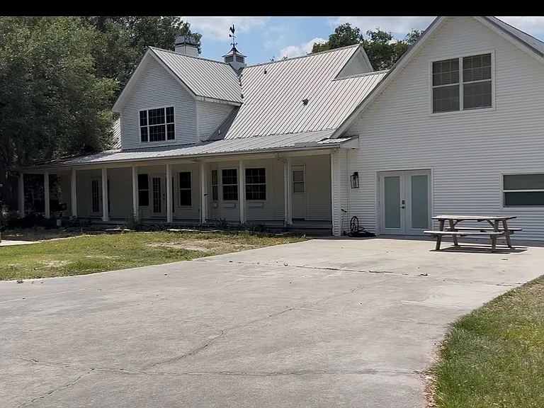 6936 Handcart Rd — Photo 3