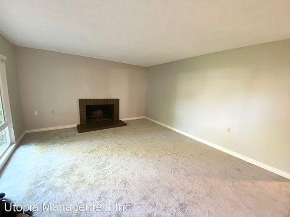 2nd image of 5507 Paseo Del Lago W APT C