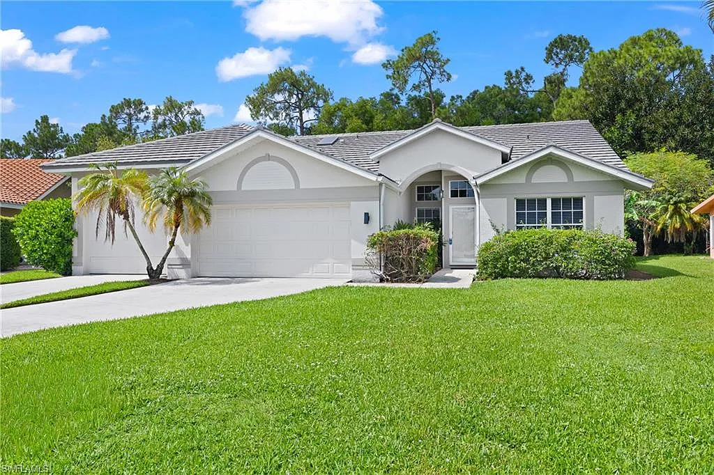 3 bed, 2.0 bath, 1572 sqft, $8,500 — Photo 2