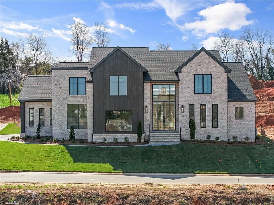 1st image of 762 Royal Jasmine Ct