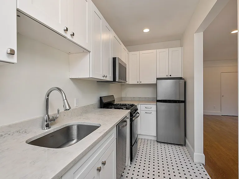Fionia Apartments — Photo 49