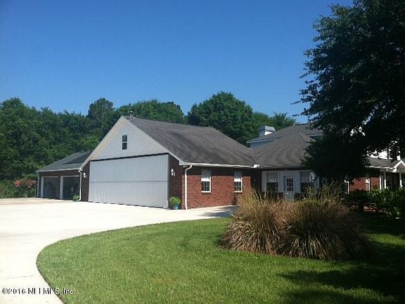 3rd image of 15886 Steerman St