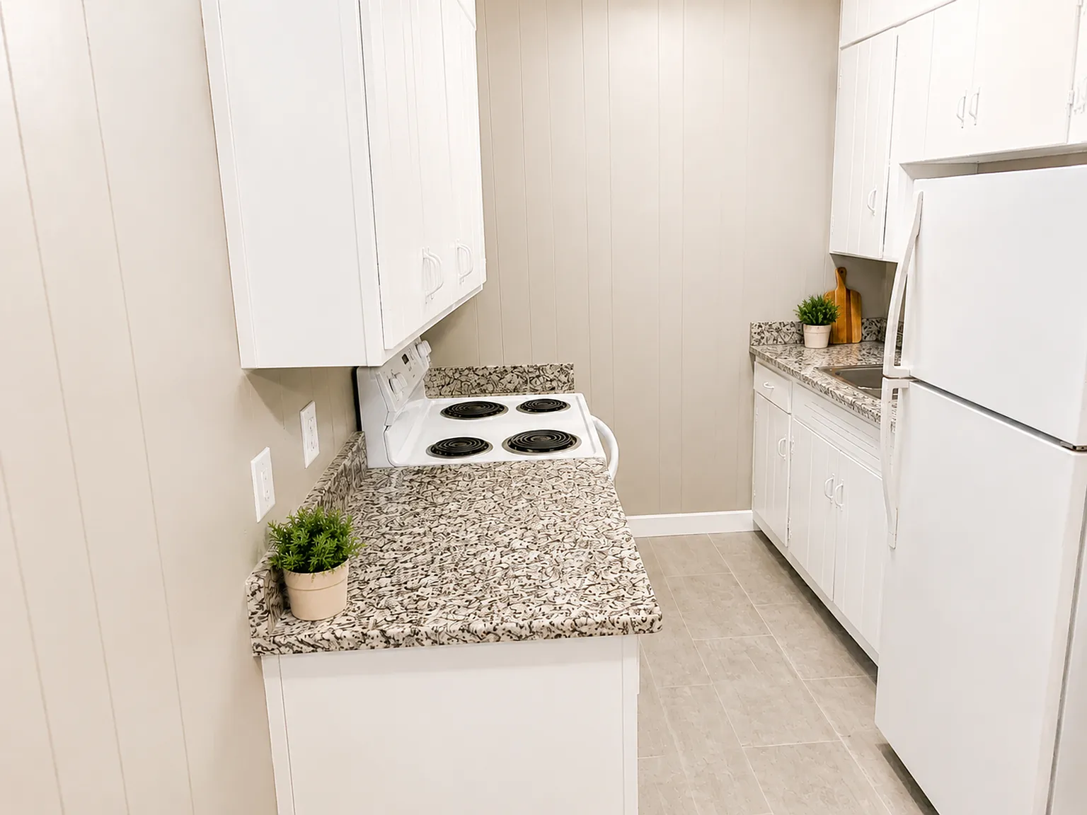 College Street Apartments — Photo 3