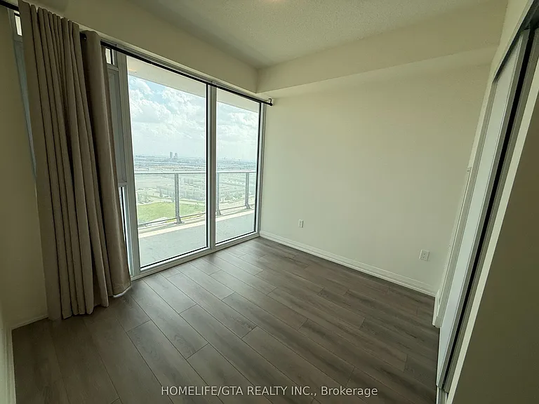 8960 Jane St #1612 — Photo 10