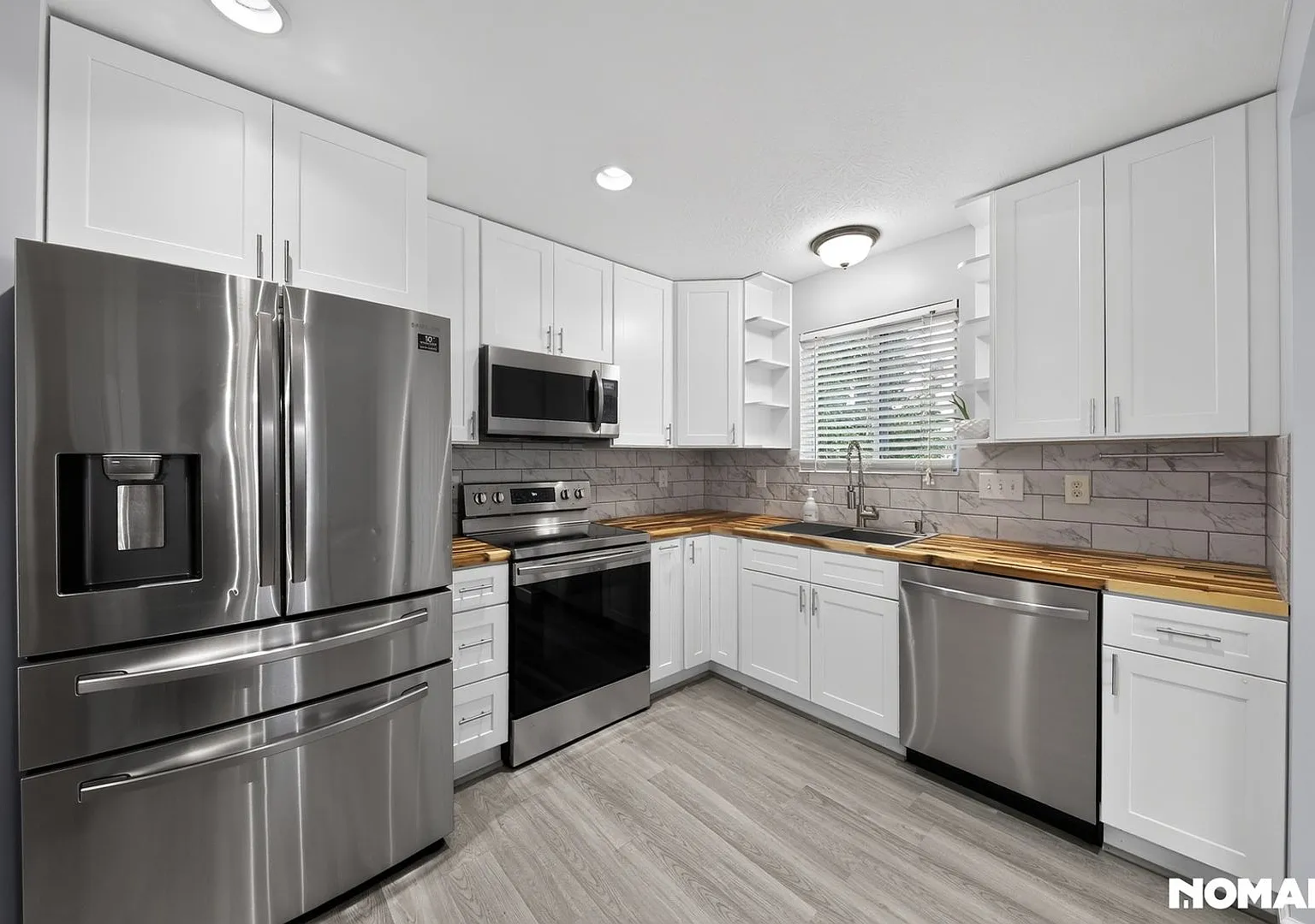 Charming 4BR House in Lebanon — Photo 2
