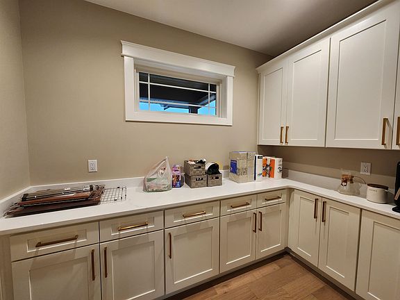 5th image of 2223 Eldie Dr