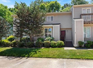250 S Estes Dr APT 81, Chapel Hill, NC 27514