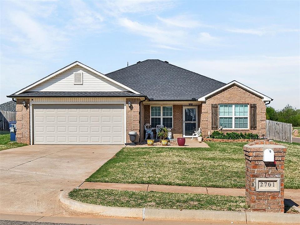 1st image of 2701 Red Pine Cir