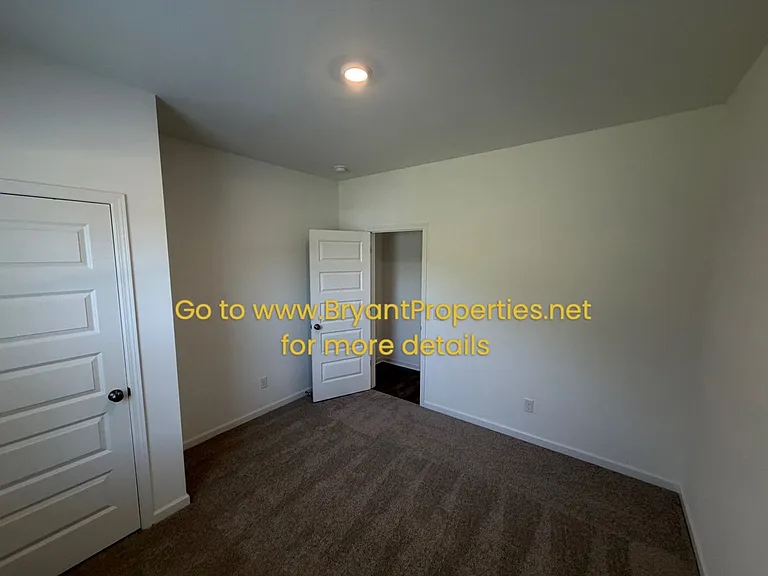 901 Parkside Blvd — Photo 24