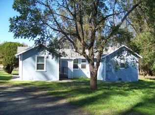 40 Meacham Rd, Petaluma, CA 94952