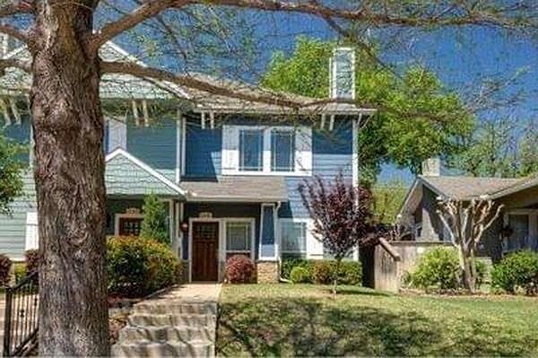 1st image of 4728 Birchman Ave
