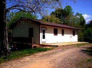 1319 Iotia Church Rd, Franklin, NC 28734