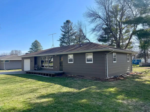 360 N Walnut Dr, Morton, MN 56270