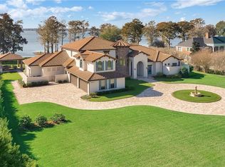 1100 Lake Eloise Dr N, Winter Haven, FL 33884