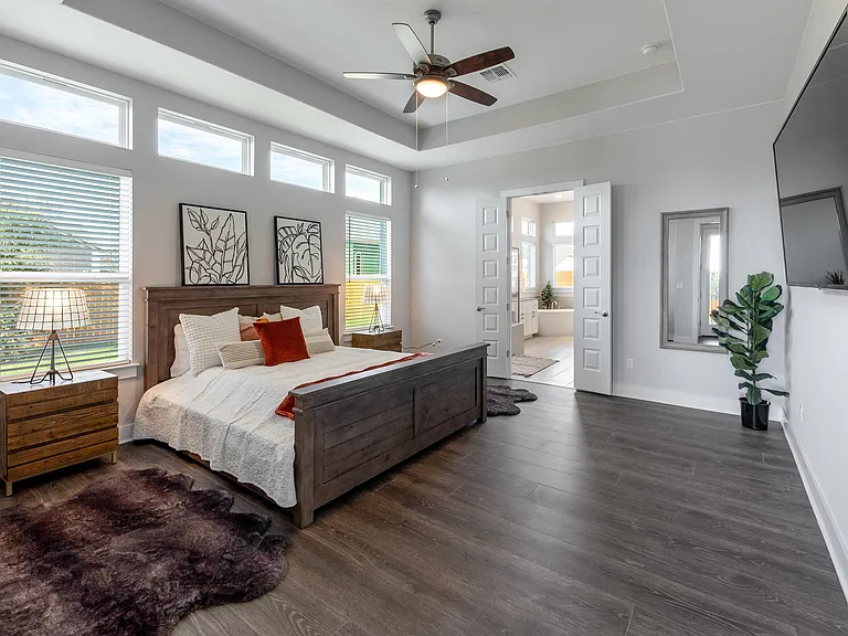 625 La Tamar Ct #1 — Photo 5