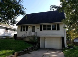 1822 16 1/2 St NW, Rochester, MN 55901