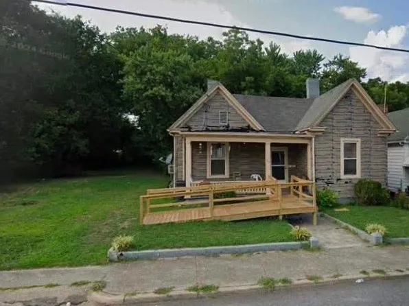 824 Stokes St, Danville, VA 24541