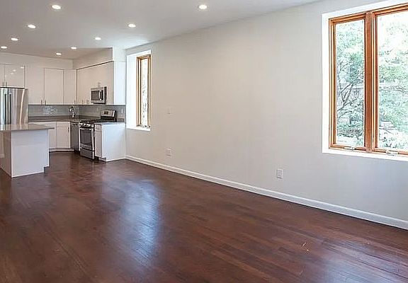 5th image of 54 2nd Ave #1