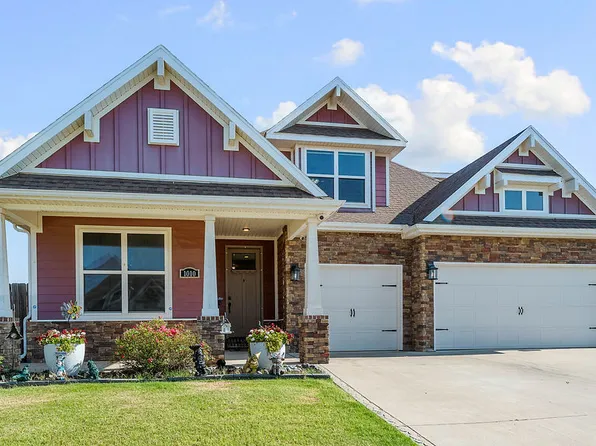 1010 Silver Maple St, Centerton, AR 72719