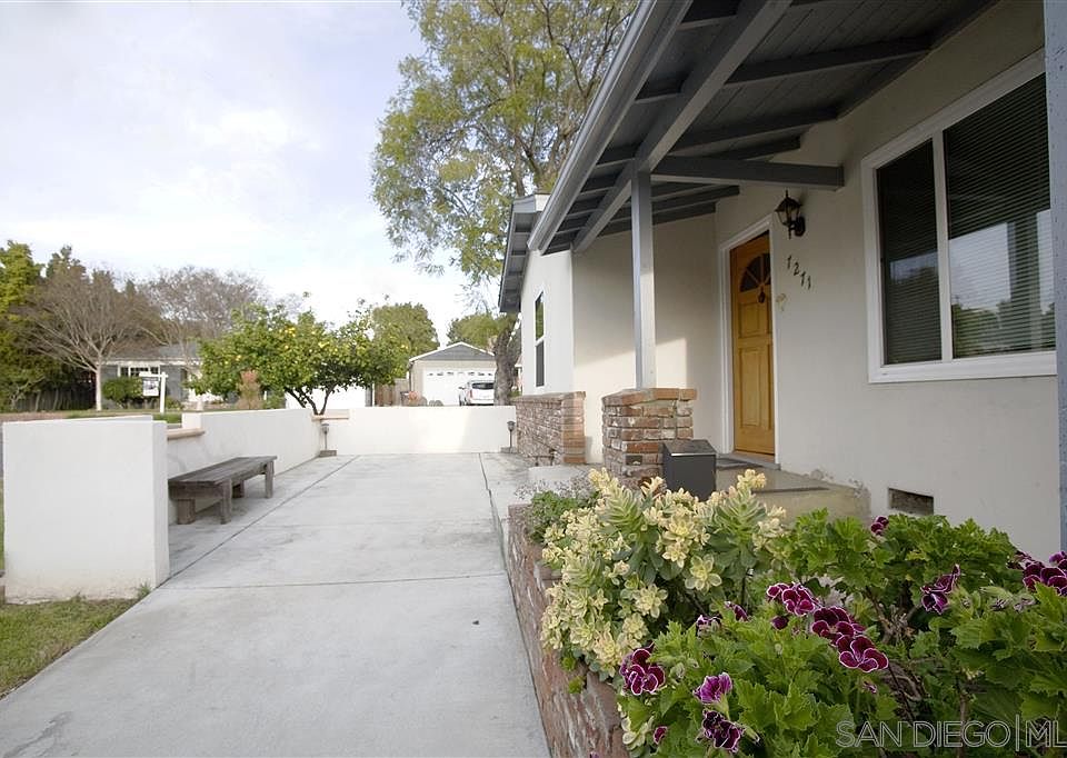 1st image of 7271 Berkeley Dr
