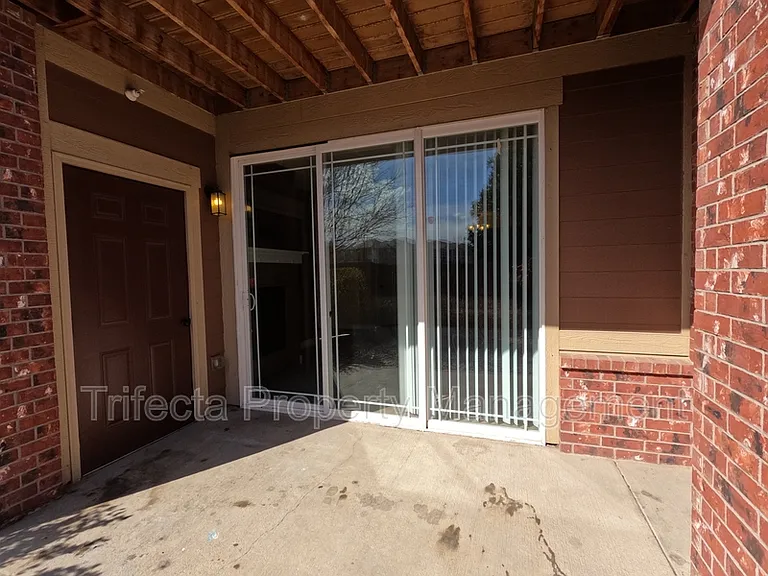 2445 Windrow Dr #A108 — Photo 20