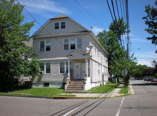 700 Chandler Ave, Linden, NJ 07036