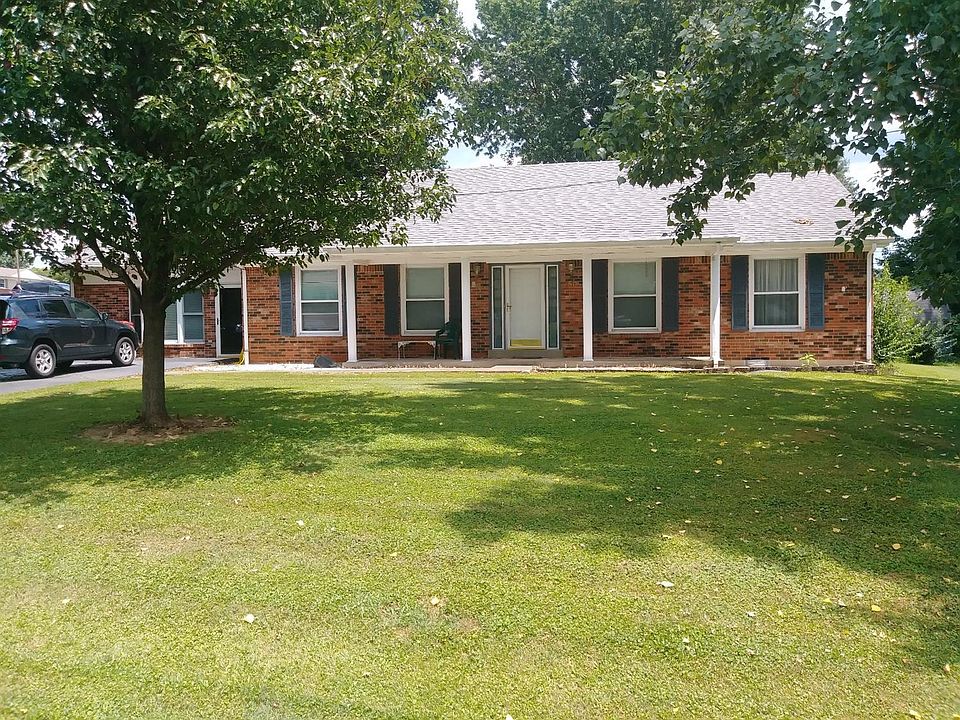 1st image of 50 Donna Dr