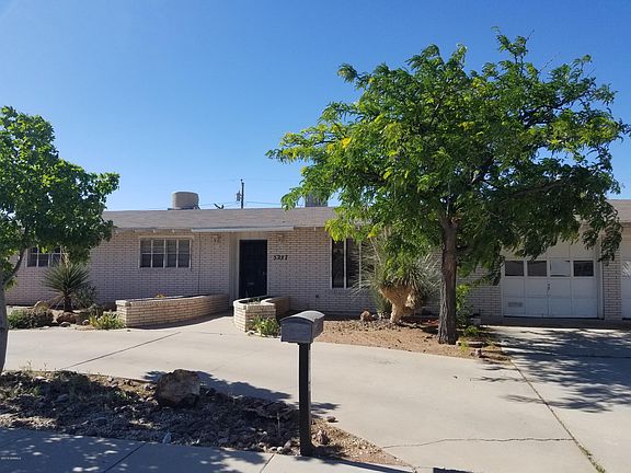 2nd image of 3237 Fairway Dr