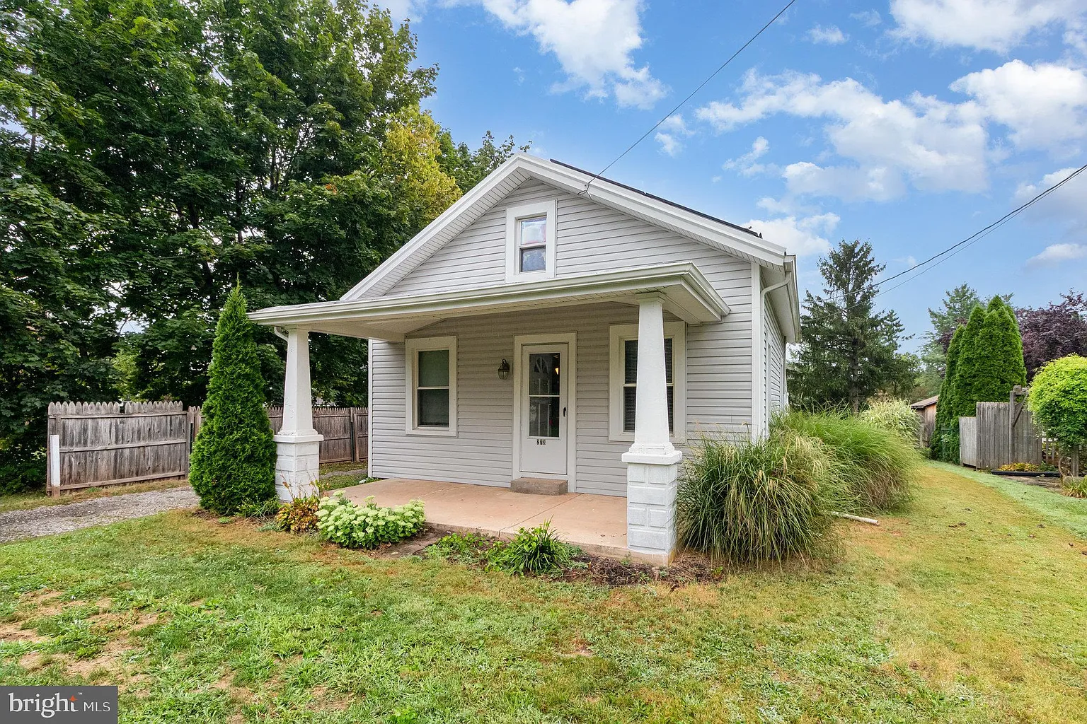 273 Copenhaffer Rd photo 1