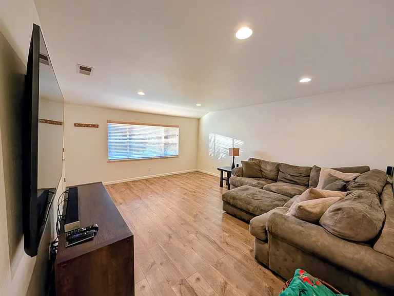 4453 Ranchero Dr — Photo 8