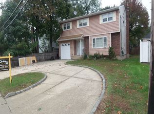 1395 Wantagh Ave, Wantagh, NY 11793
