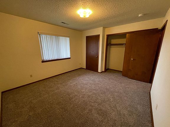 5th image of 2709 Ventura Dr