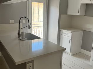 7315 Exeter St APT 15, Paramount, CA 90723