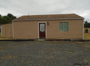 38910 River Dr, Lebanon, OR 97355