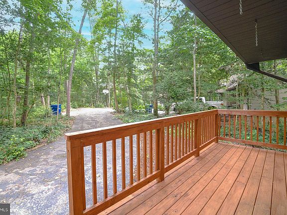4th image of 23308 Holly Hill Ln