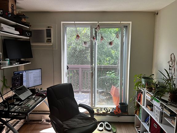 4th image of 144 Kenrick St