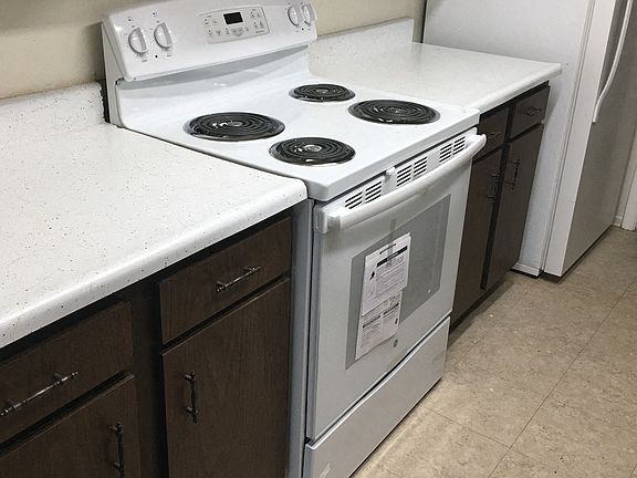 4th image of 5883 Troy Villa Blvd
