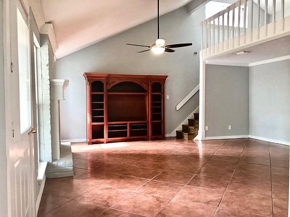 5th image of 125 Baretta Dr