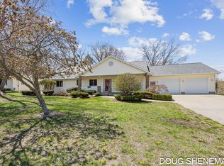 3455 Valley View Dr, Muskegon, MI 49444