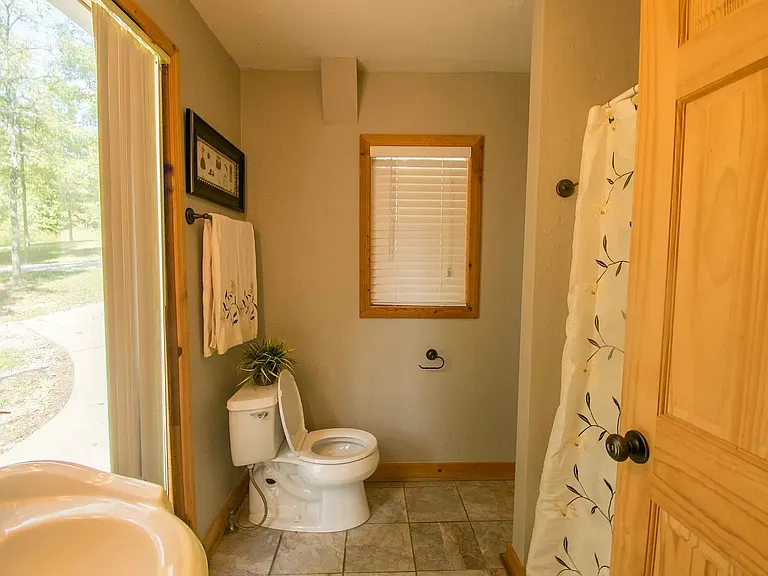 22690 Clifty Shores Rd — Photo 11
