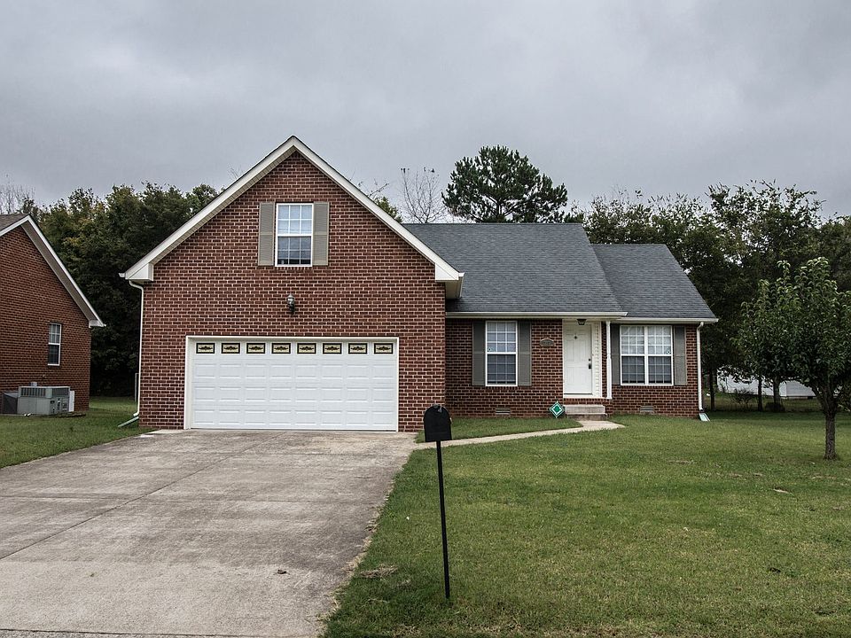 1st image of 313 Maple Park Dr