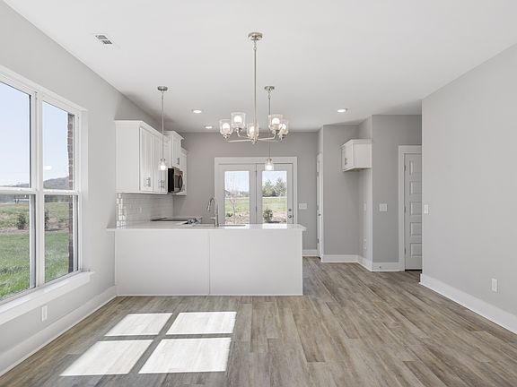 4th image of 211 Hudson Drive Lo #50