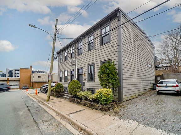 2nd image of 2446 James St