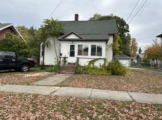 1640 McGraft St, Muskegon, MI 49441