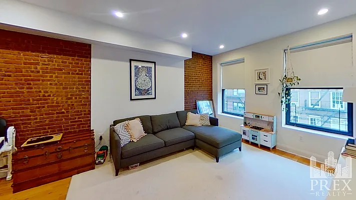 Rented by PREX Realty Corp | media 20