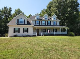 4075 Weeping Willow Ln, Huntingtown, MD 20639