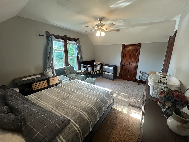 362 N Line St — Photo 13