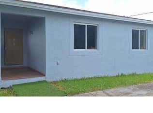 12075 SW 214th Ter, Miami, FL 33177